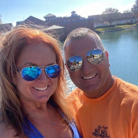 Meet your Posher, Angi - Picture 1 of 1